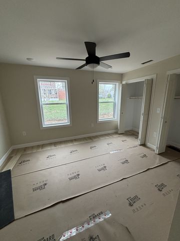 169 Edgewood Dr, Hohenwald, TN 38462