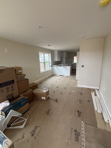 169 Edgewood Dr, Hohenwald, TN 38462