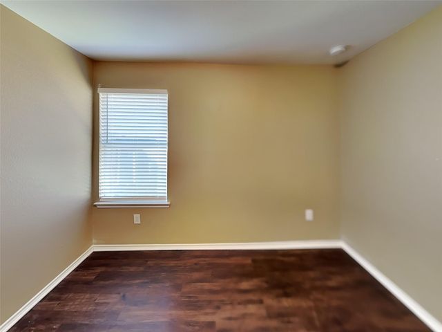 18494 Sunrise Pines Drive, Montgomery, TX 77316