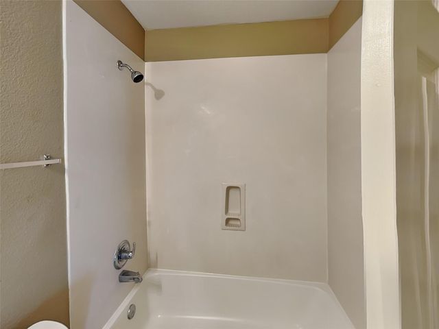 18494 Sunrise Pines Drive, Montgomery, TX 77316