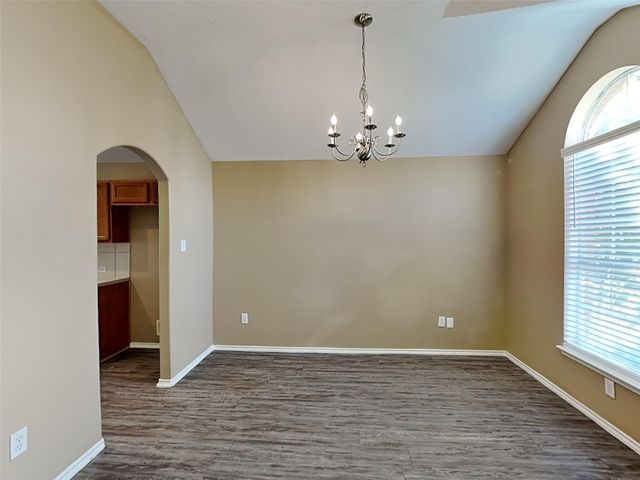 18494 Sunrise Pines Drive, Montgomery, TX 77316