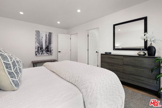 5928 Tobias Avenue, Sherman Oaks, CA 91411