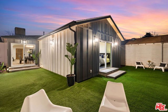 5928 Tobias Avenue, Sherman Oaks, CA 91411
