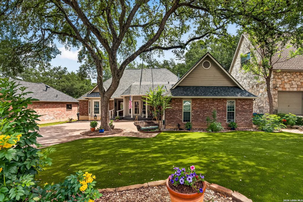 2635 SPRING CYN, San Antonio, TX 78232