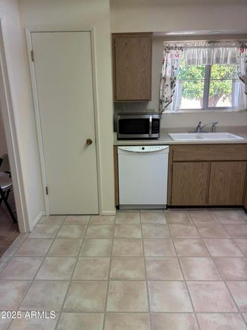 10326 W PLEASANT VALLEY Road, Sun City, AZ 85351