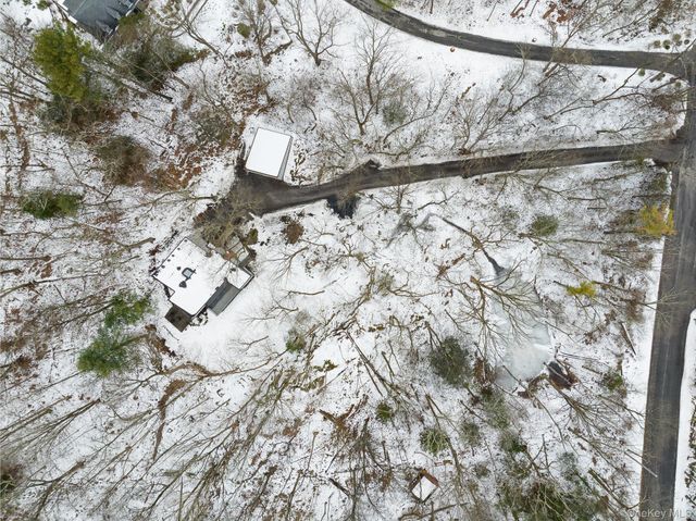 3 High Wood Road, Staatsburg, NY 12580