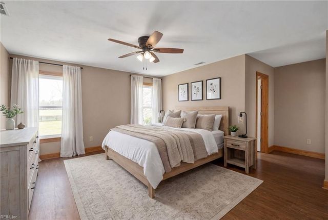 813 Puddin Ridge RD, Moyock, NC 27958