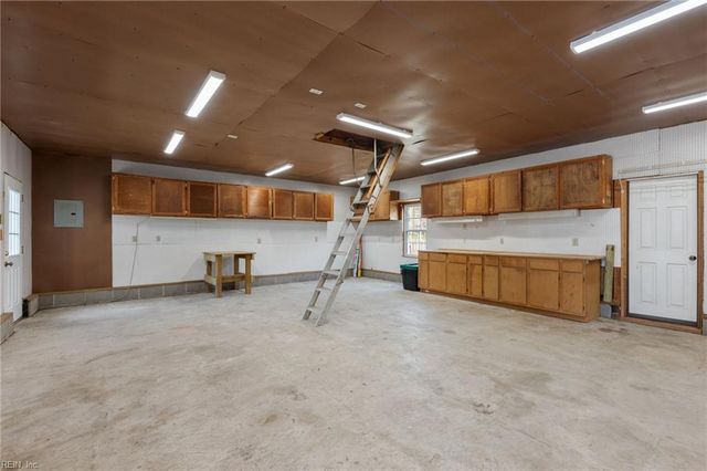 813 Puddin Ridge RD, Moyock, NC 27958