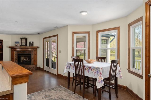 813 Puddin Ridge RD, Moyock, NC 27958