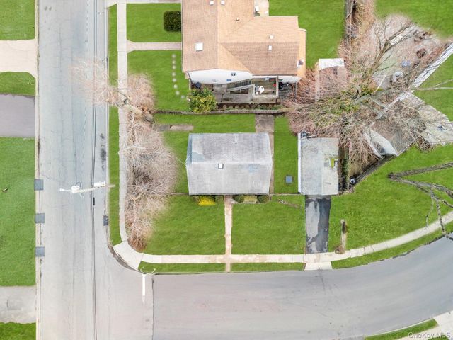 2528 Marshall Avenue, Bellmore, NY 11710