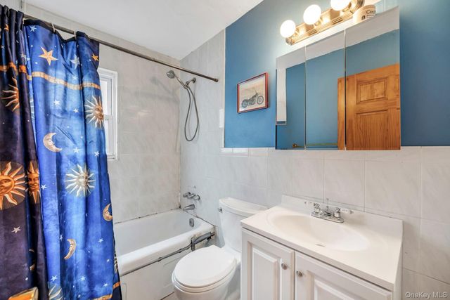 2528 Marshall Avenue, Bellmore, NY 11710