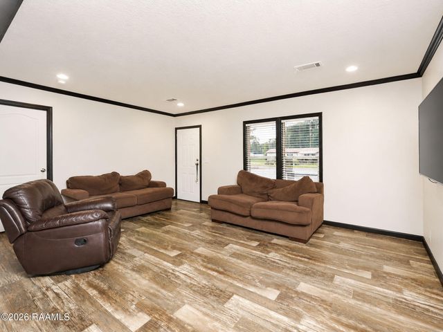 656 Robert Dailey Road, Sunset, LA 70584
