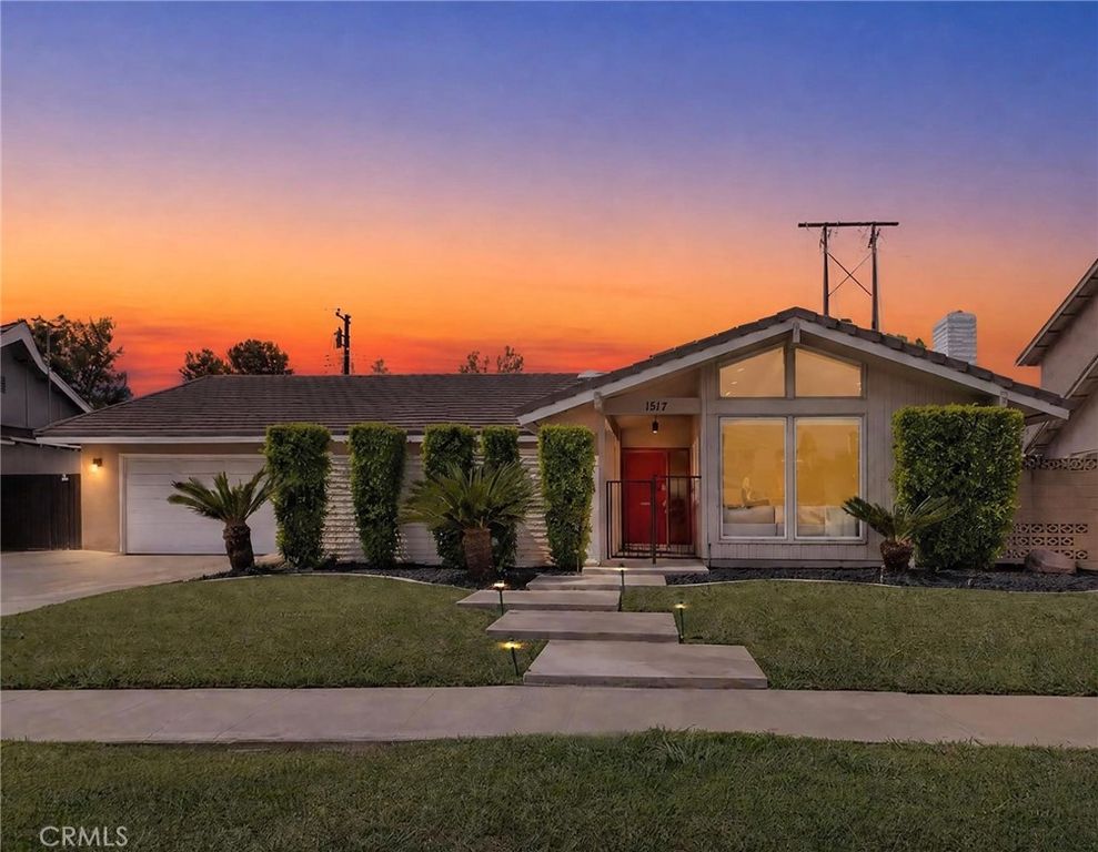 1517 E Riverview, Orange, CA 92865 — photo 5