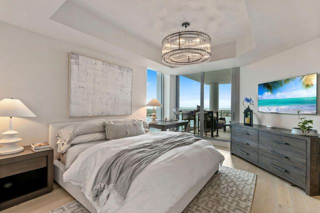 1 Water Club Way 1602, North Palm Beach, FL 33408