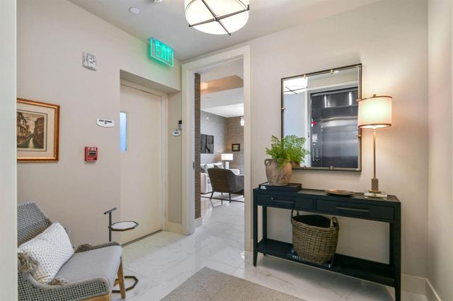 1 Water Club Way 1602, North Palm Beach, FL 33408
