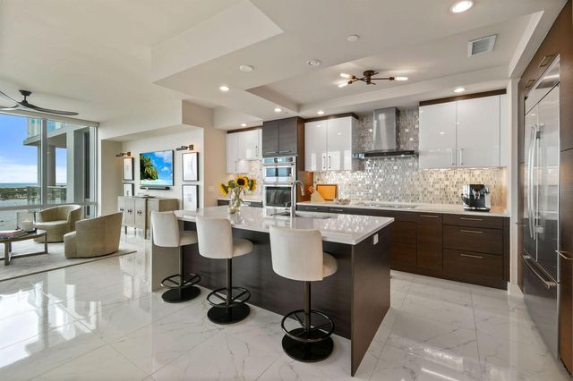1 Water Club Way 1602, North Palm Beach, FL 33408