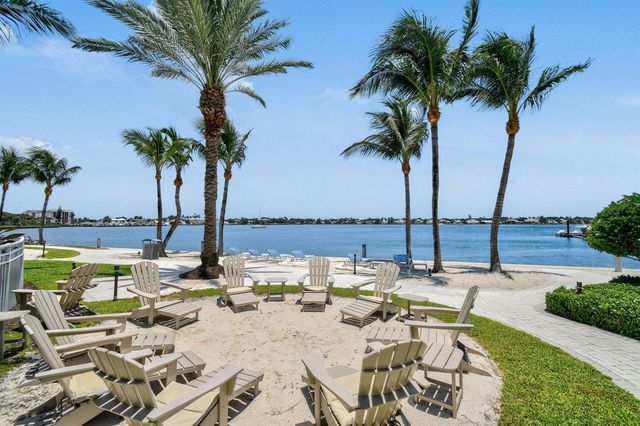 1 Water Club Way 1602, North Palm Beach, FL 33408