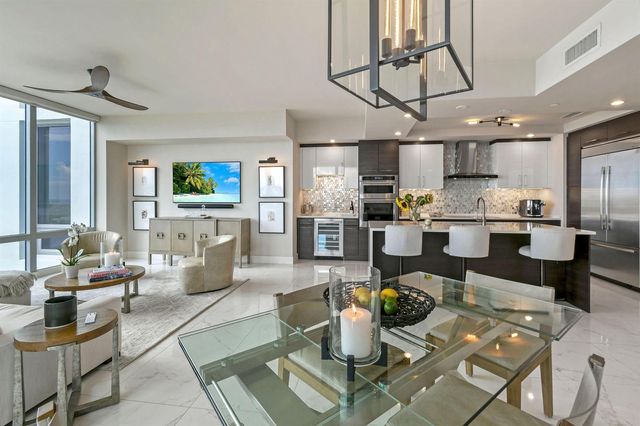 1 Water Club Way 1602, North Palm Beach, FL 33408