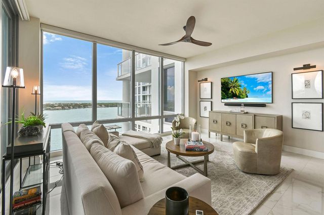 1 Water Club Way 1602, North Palm Beach, FL 33408