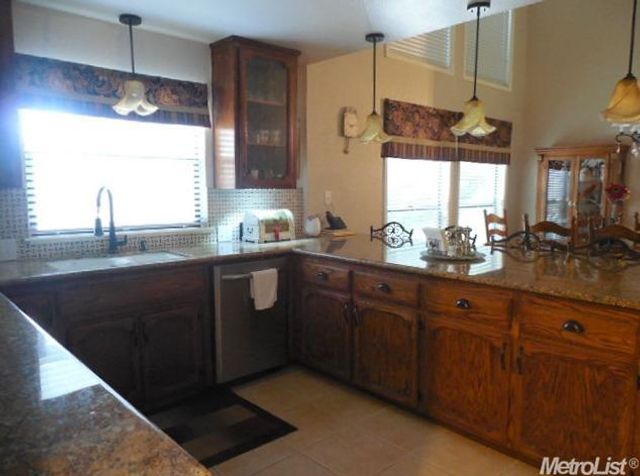 9912 Wild Oak Ct, Oakdale, CA 95361