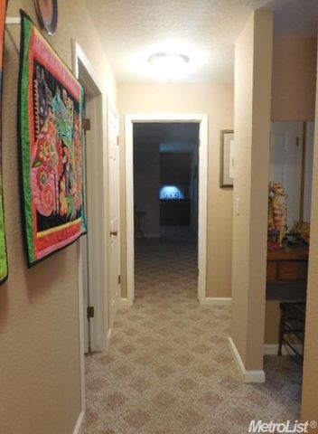 9912 Wild Oak Ct, Oakdale, CA 95361