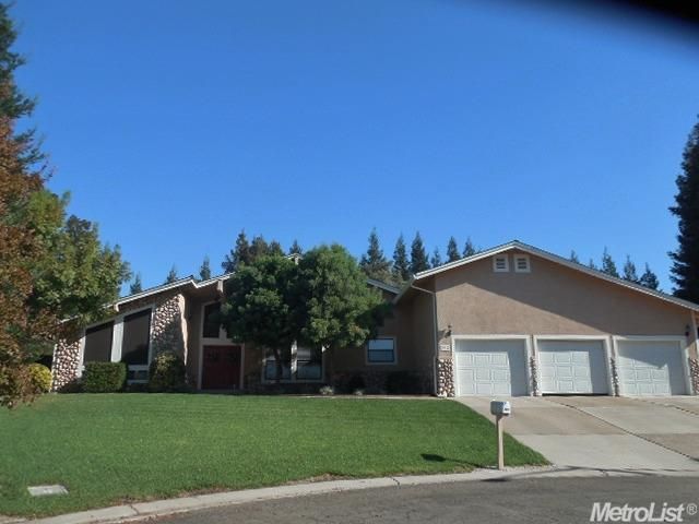 9912 Wild Oak Ct, Oakdale, CA 95361