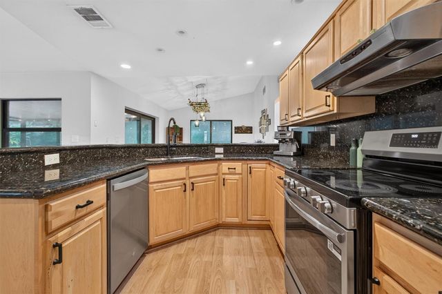 6981 SAINT EDMUNDS LOOP, Fort Myers, FL 33966
