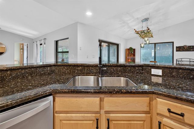 6981 SAINT EDMUNDS LOOP, Fort Myers, FL 33966
