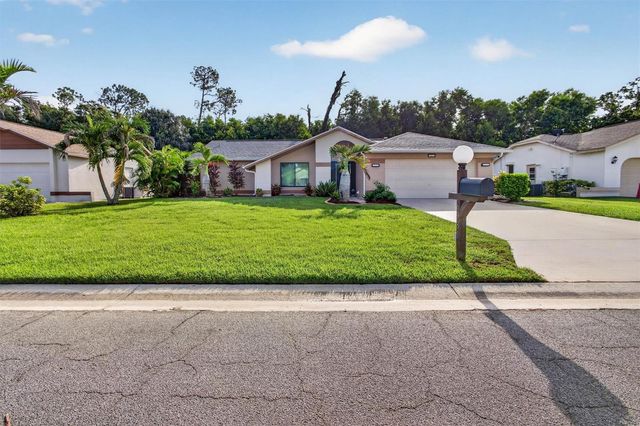 6981 SAINT EDMUNDS LOOP, Fort Myers, FL 33966