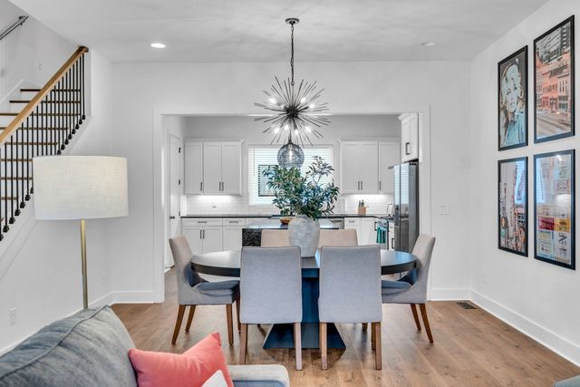 910 Youngs Ln Unit 7, Nashville, TN 37207