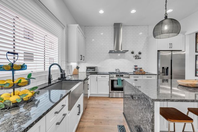 910 Youngs Ln Unit 7, Nashville, TN 37207