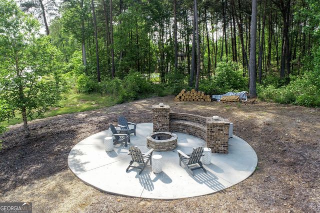 6031 Bluewater Boulevard, Gainesville, GA 30506