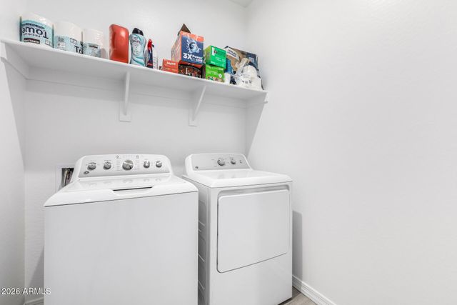 19405 W BADGETT Lane, Litchfield Park, AZ 85340