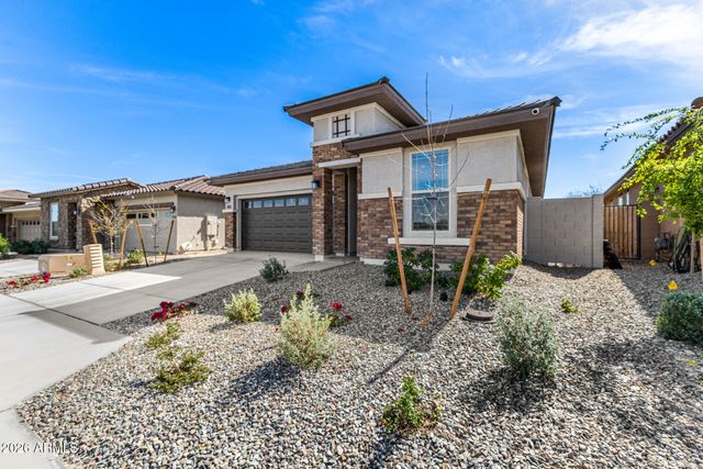 19405 W BADGETT Lane, Litchfield Park, AZ 85340