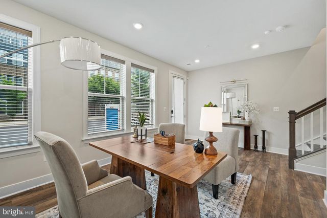 122 DICKENSON DR, Gaithersburg, MD 20878