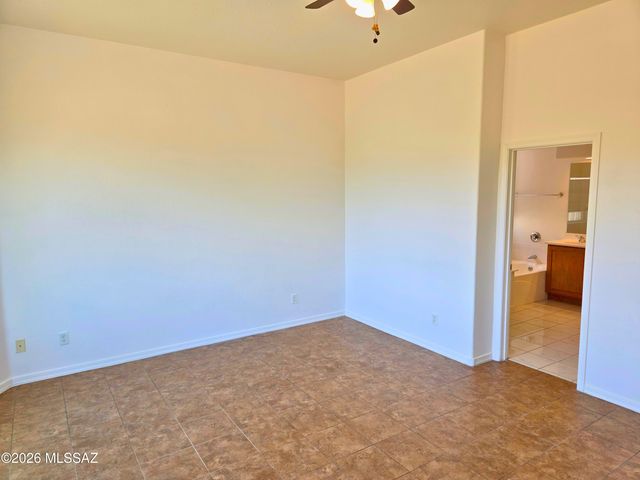 9579 E Corte Del Sol Brillante, Tucson, AZ 85748