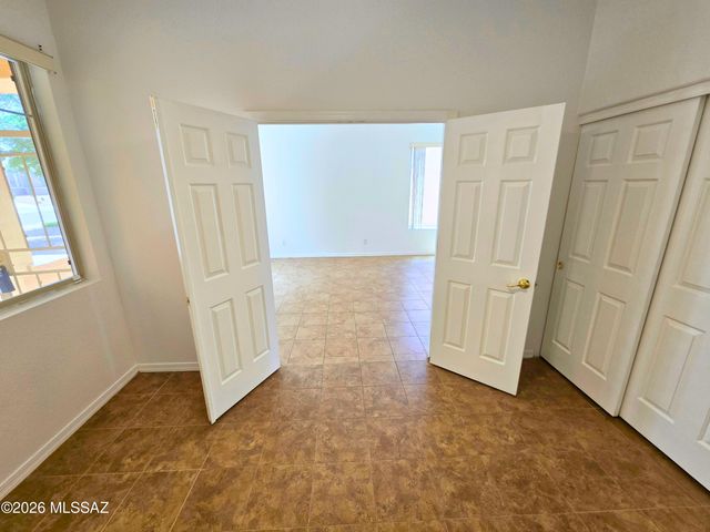 9579 E Corte Del Sol Brillante, Tucson, AZ 85748