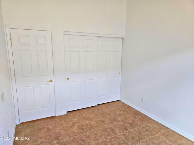 9579 E Corte Del Sol Brillante, Tucson, AZ 85748