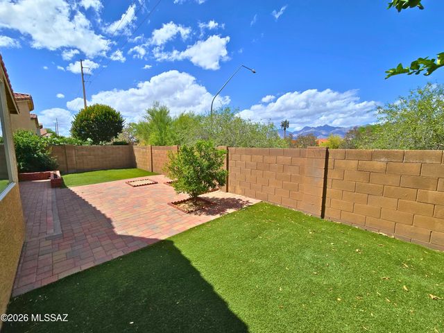 9579 E Corte Del Sol Brillante, Tucson, AZ 85748