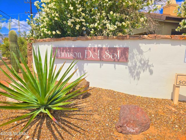 9579 E Corte Del Sol Brillante, Tucson, AZ 85748