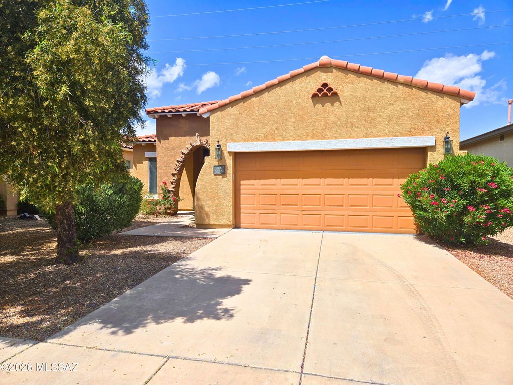 9579 E Corte Del Sol Brillante, Tucson, AZ 85748