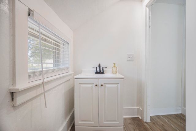 1929 Morton Avenue, Muskegon City, MI 49441