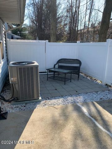 504 Crawford Street, Shrewsbury Twp, NJ 07724