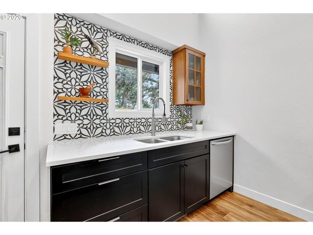 13310 Sw CHIMNEY RIDGE Ct, Tigard, OR 97223