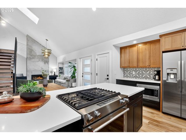 13310 Sw CHIMNEY RIDGE Ct, Tigard, OR 97223