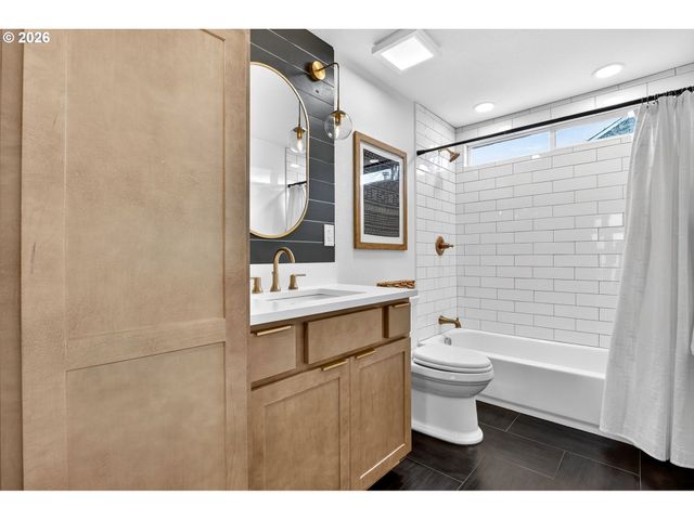 13310 Sw CHIMNEY RIDGE Ct, Tigard, OR 97223