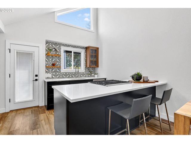 13310 Sw CHIMNEY RIDGE Ct, Tigard, OR 97223