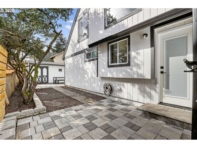 13310 Sw CHIMNEY RIDGE Ct, Tigard, OR 97223