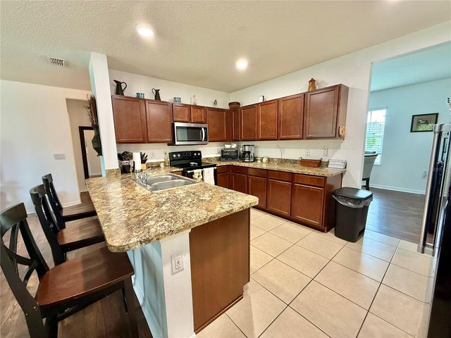 331 ALDER AVENUE SE, Palm Bay, FL 32909
