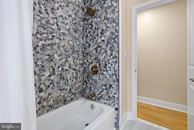 217 N HARRISON ST, Wilmington, DE 19805